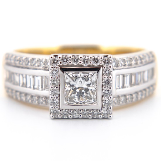 PRINCESS CUT DIAMOND DRESS RING 1.30CT
