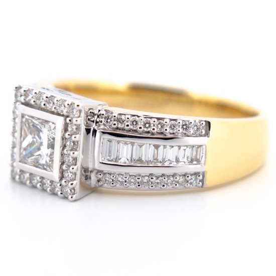 PRINCESS CUT DIAMOND DRESS RING 1.30CT